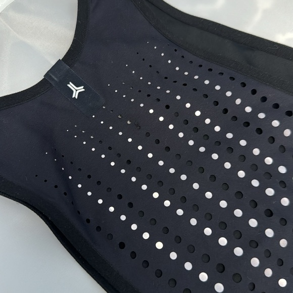 Ultracor Black Reflective Sports Bra XS - Picture 4 of 5